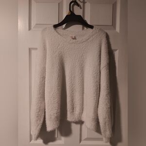 Wonder Nation White Fuzzy Sweater With Metallic Threading. Large